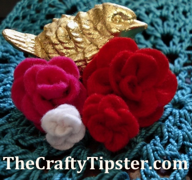 Read more about the article Felt Rose Pattern