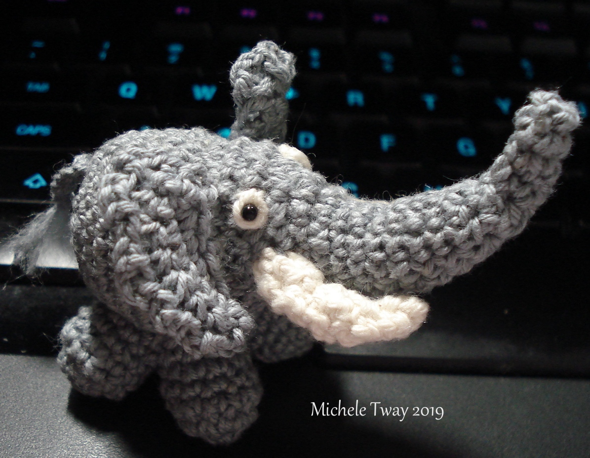 itty bitty crochet elephant